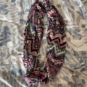 Infinity scarf